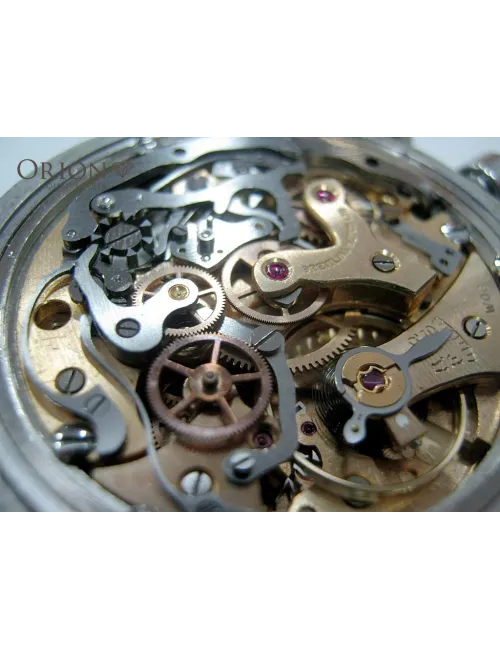 Breitling Navitimer