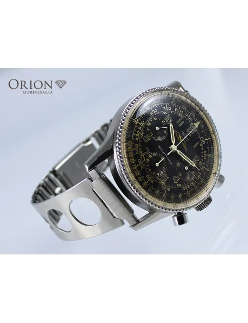 Breitling Navitimer