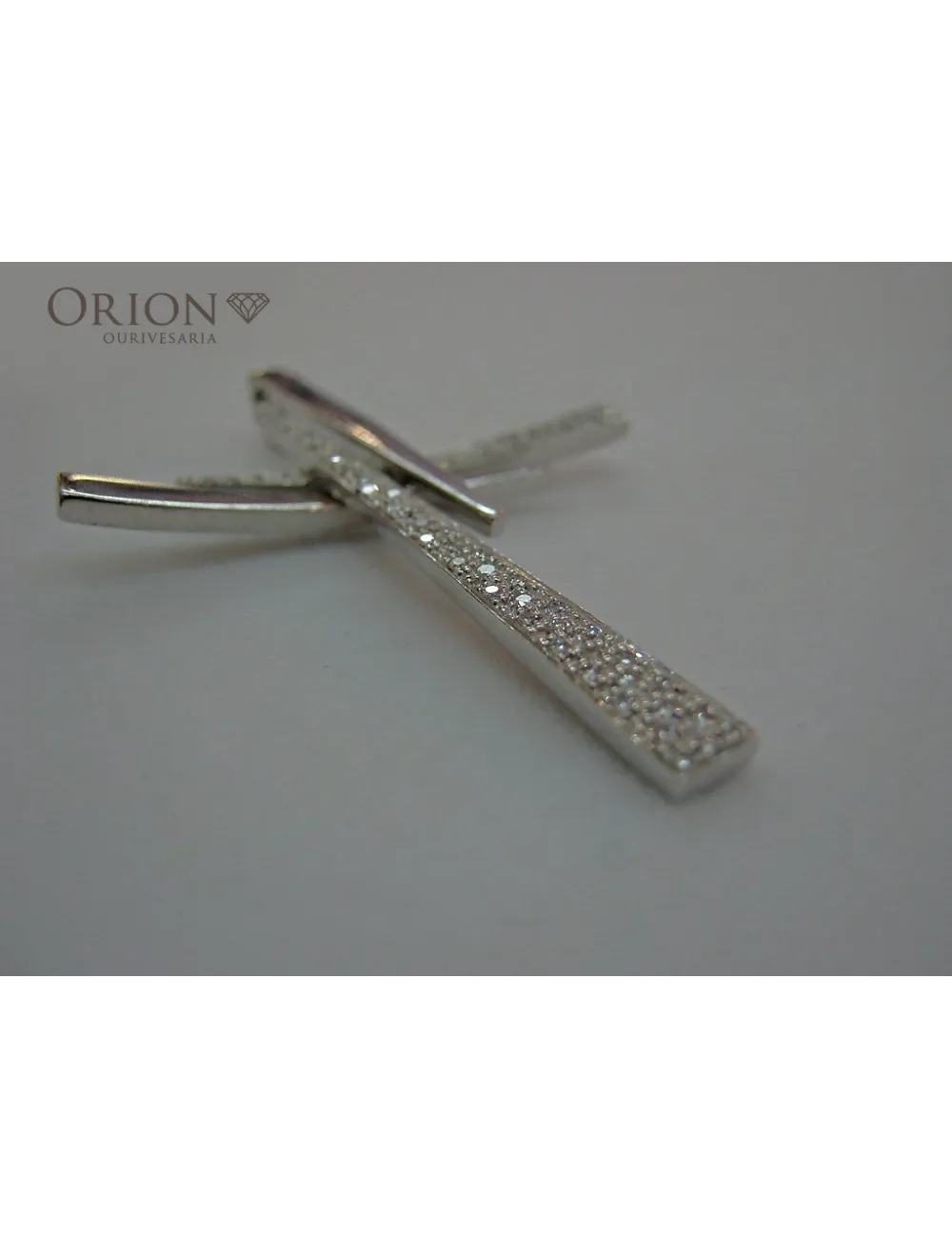 Pendente em ouro usado
