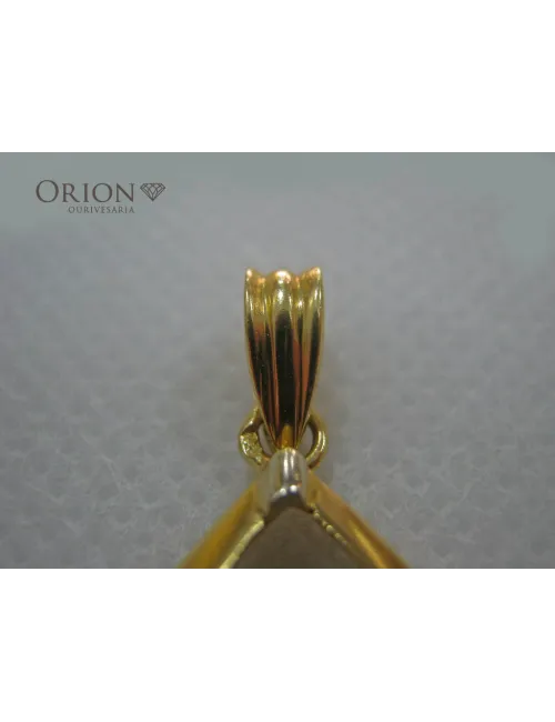 Pendente em ouro usado