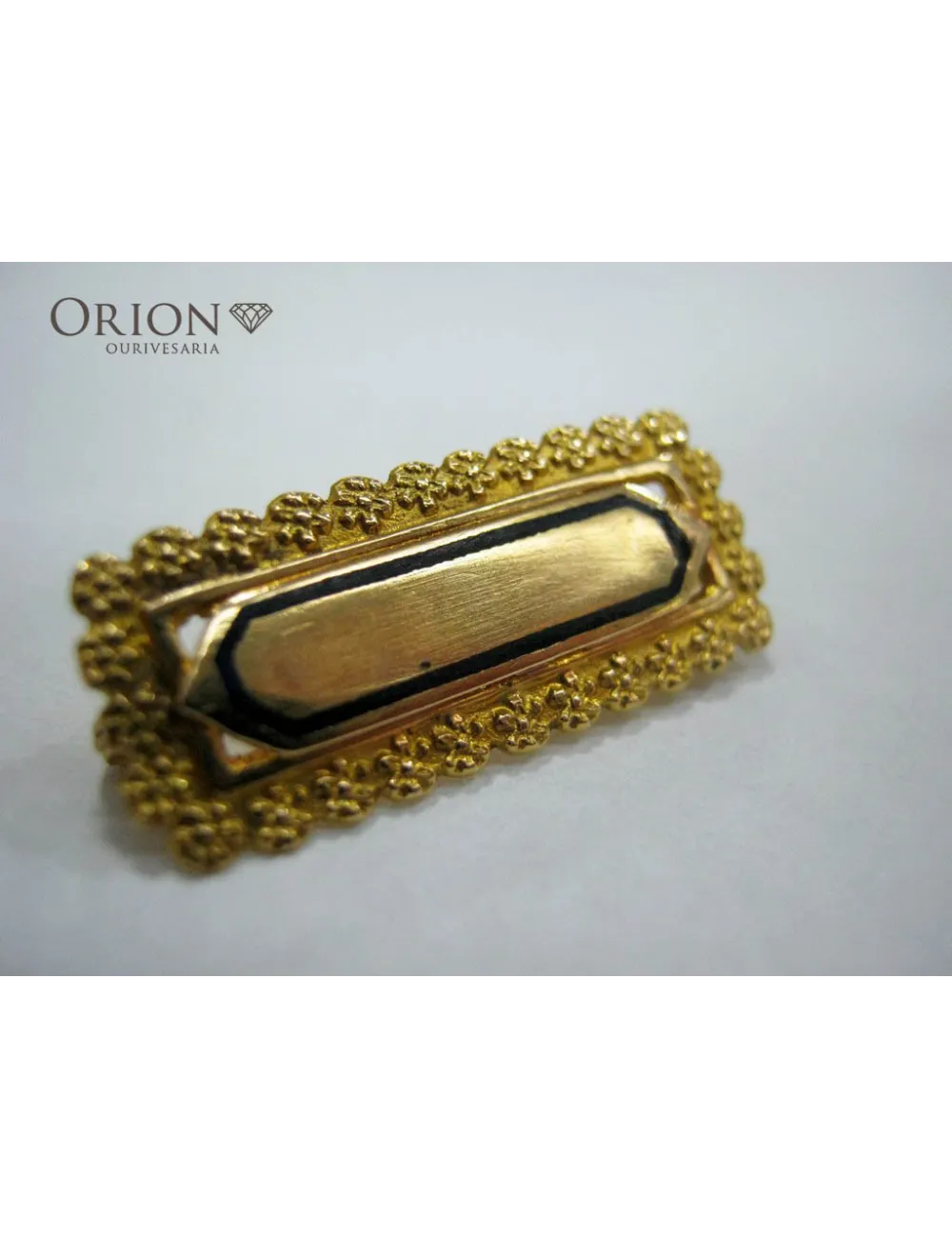 Brooch