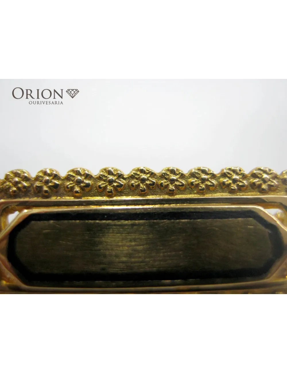 Brooch