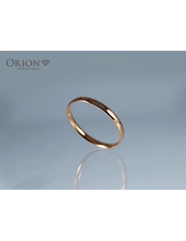 Gold wedding ring