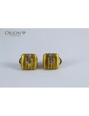 Brincos em ouro usado
