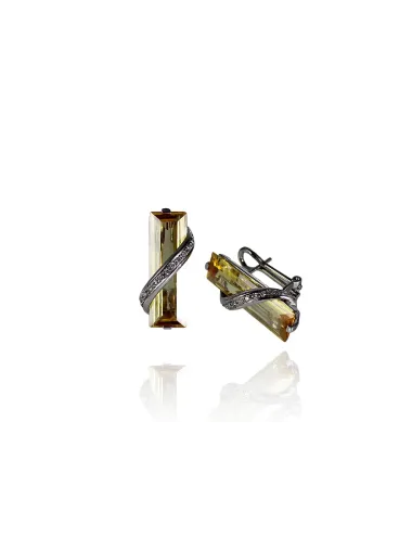 Pre-owned gold earrings