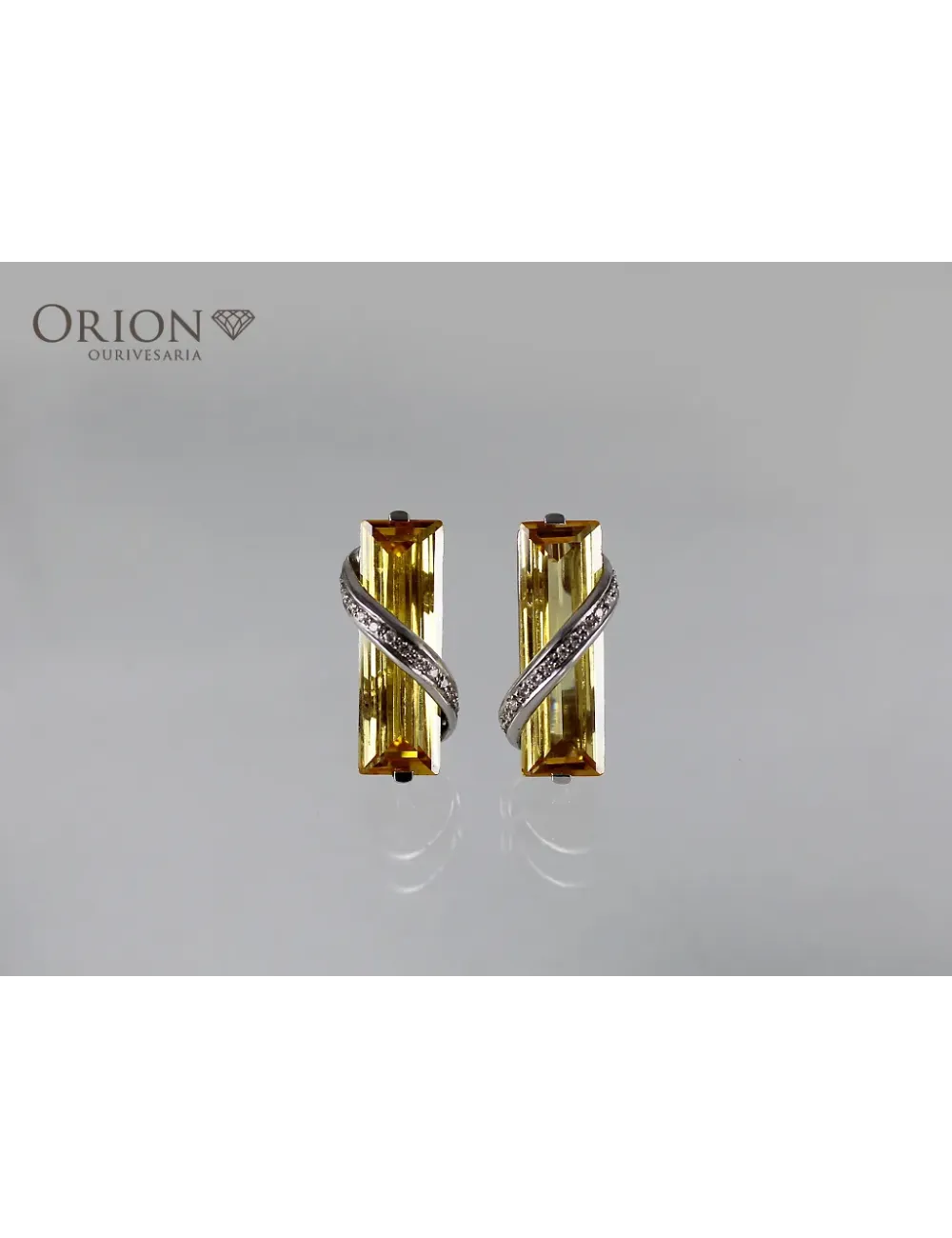 Brincos em ouro usado