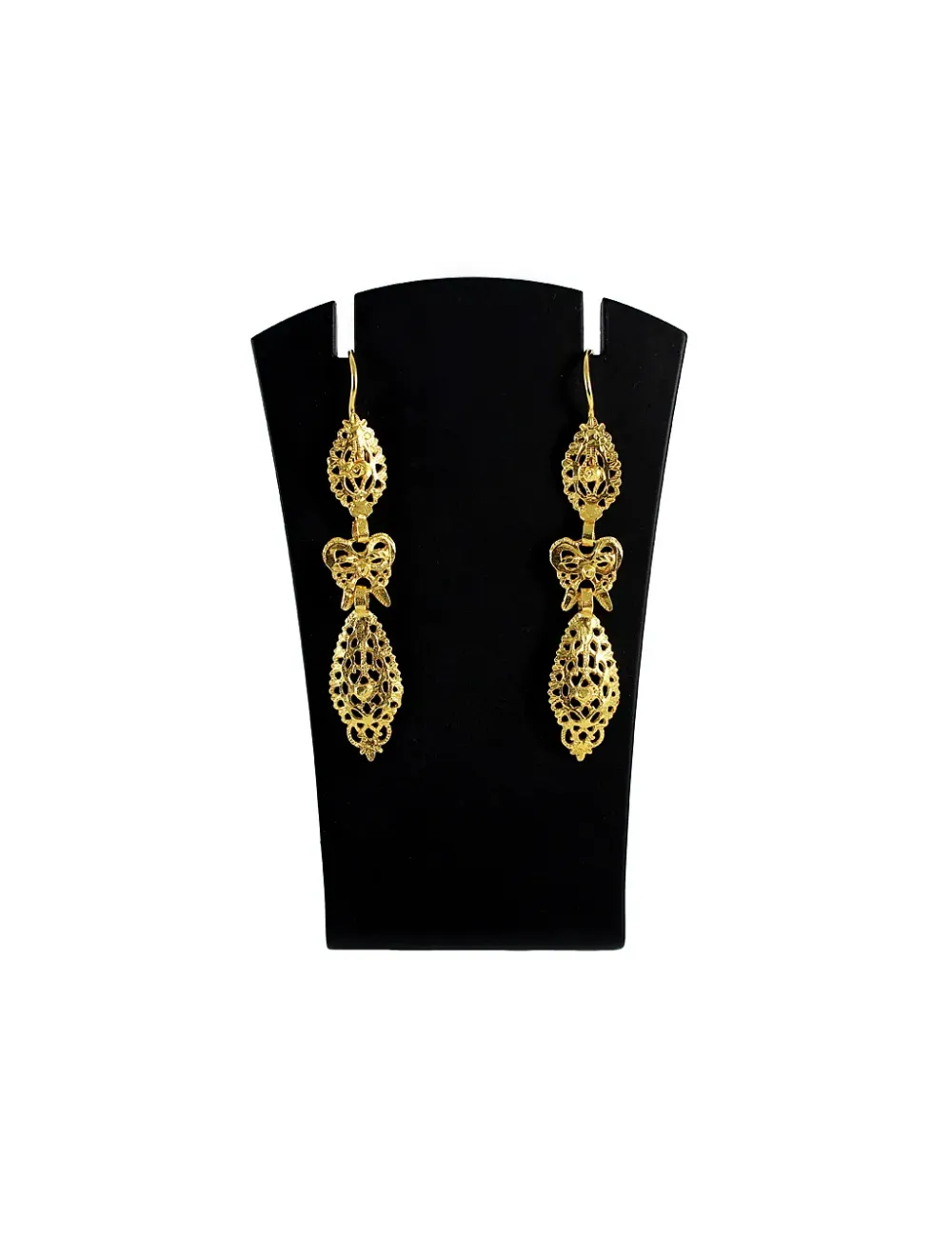 King-style Earrings