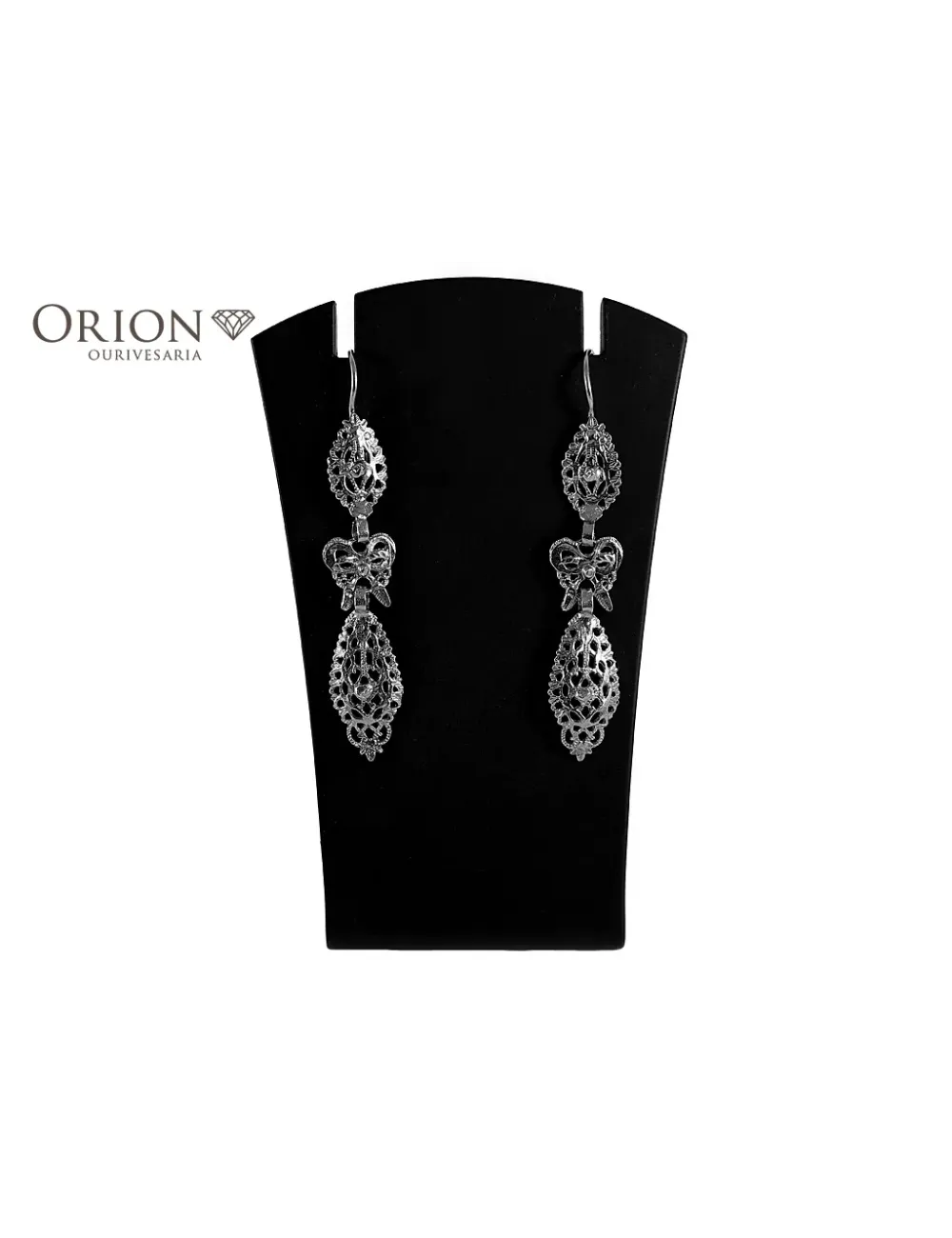 King-style Earrings