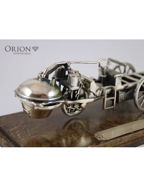 Miniatura em Prata