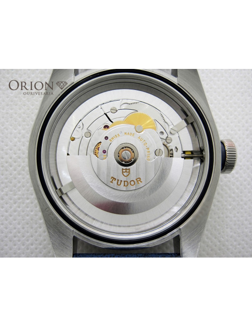 Tudor Heritage Black Bay
