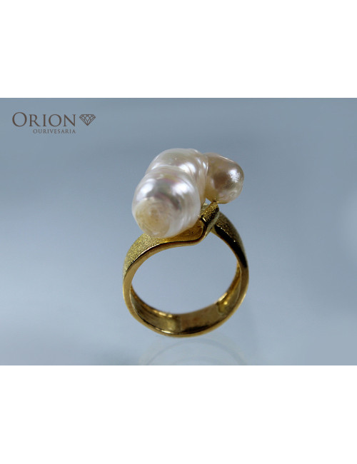 Pre-owned Portuguese gold